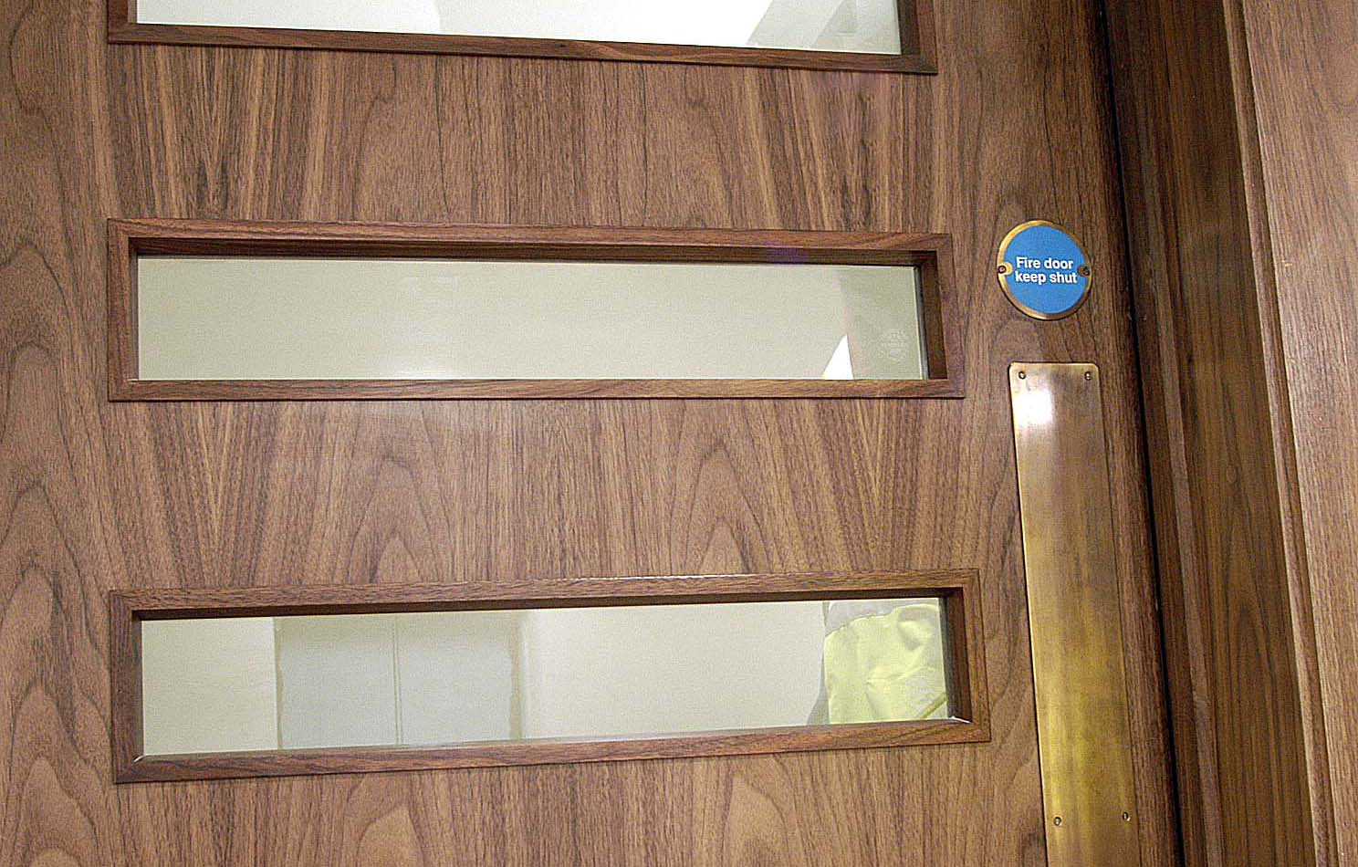 5-phillips-place-039-l